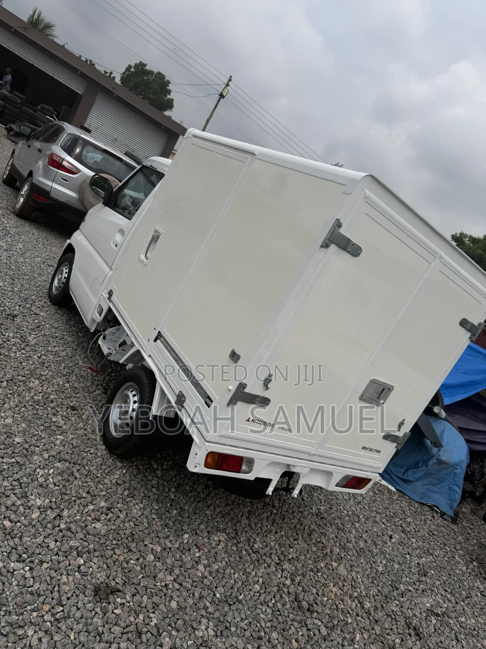 Mitsubishi Mini Truck