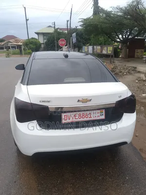 Chevrolet Cruze LS 4dr Sedan (1.5L 4cyl 6A) 2016 White