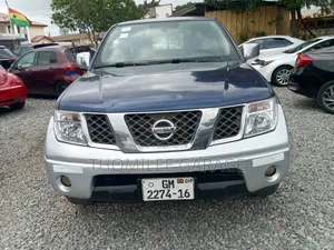Nissan Navara 2015 Black