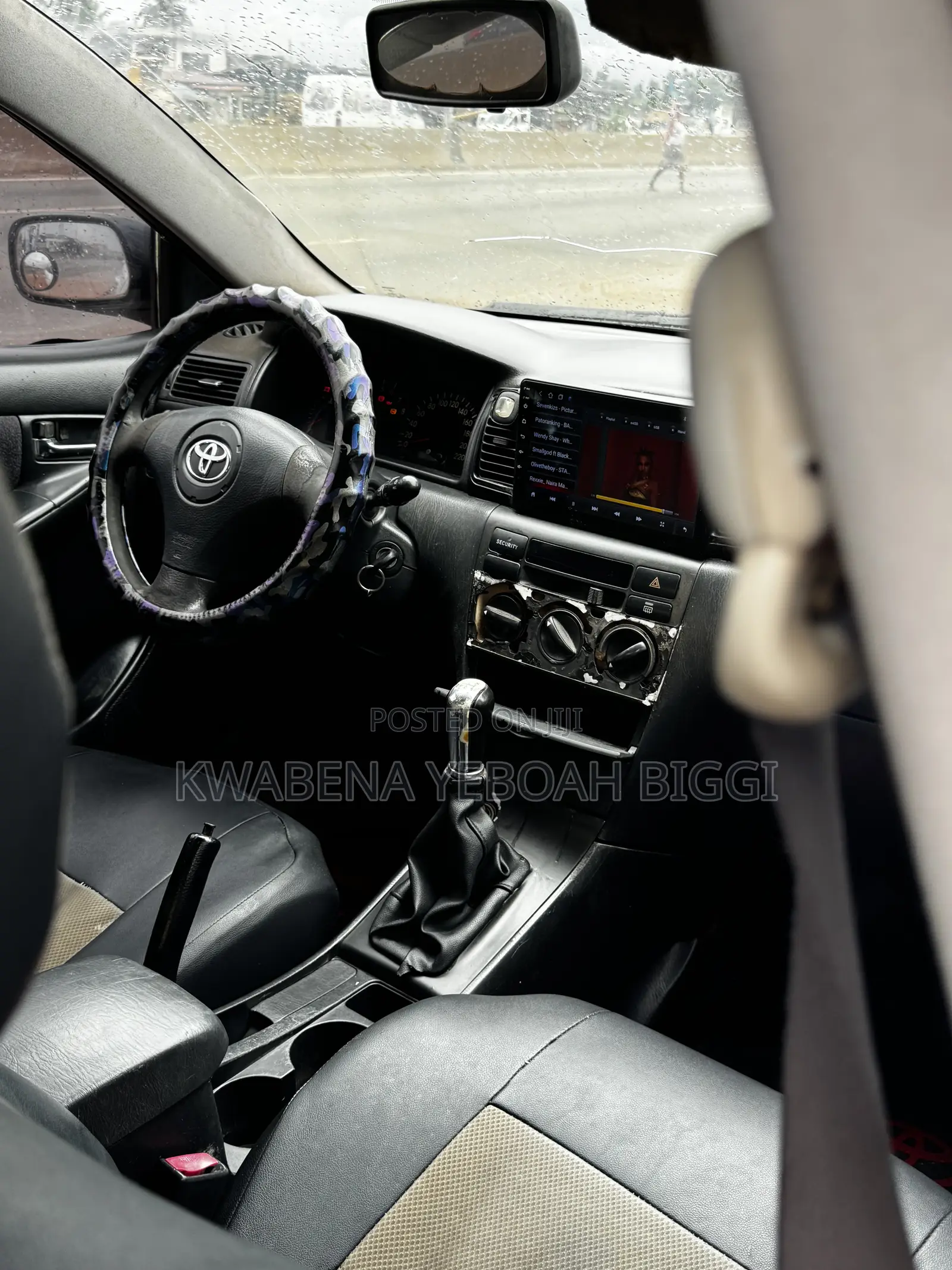 Toyota Corolla 2002 White