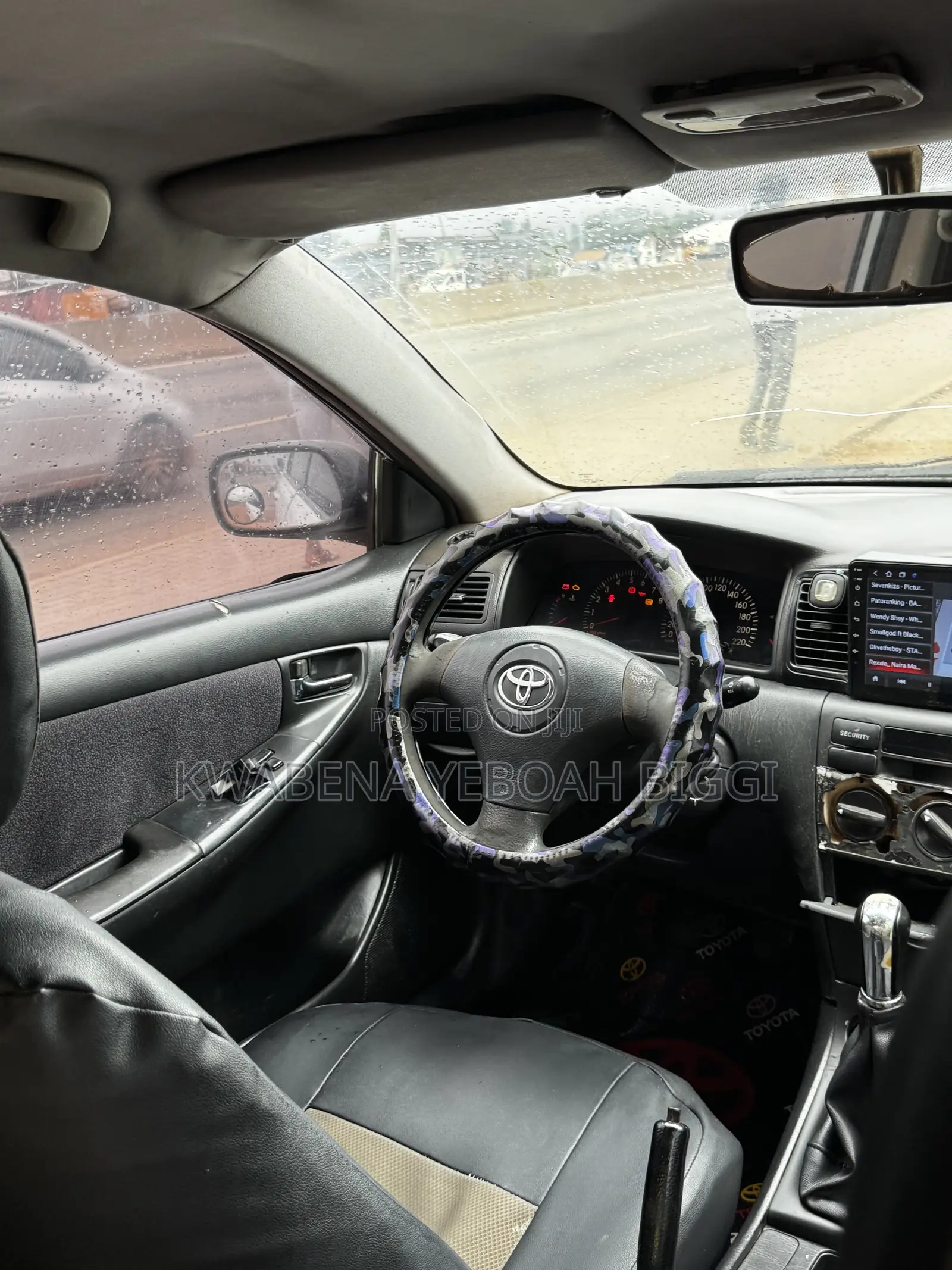 Toyota Corolla 2002 White
