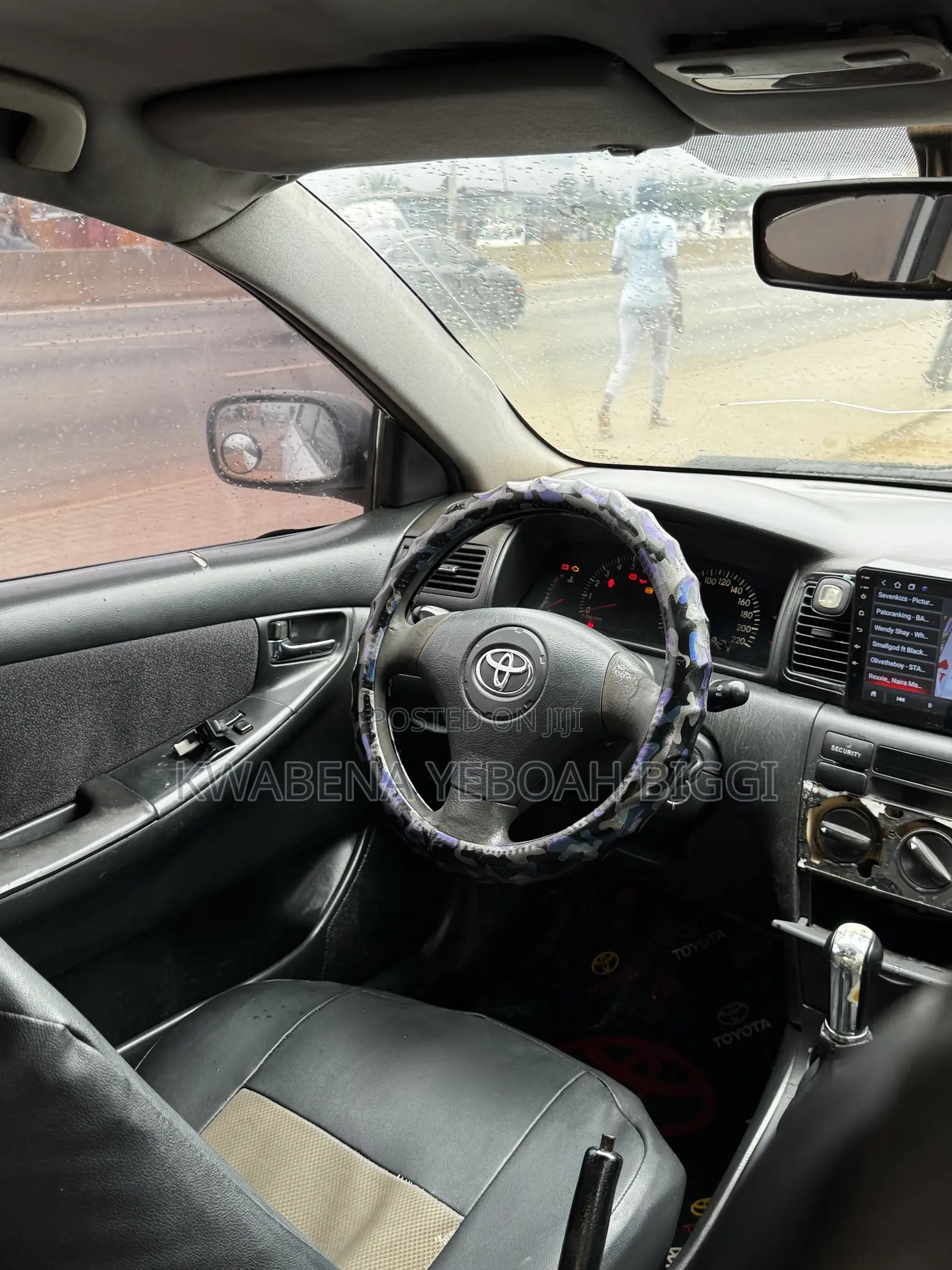 Toyota Corolla 2002 White