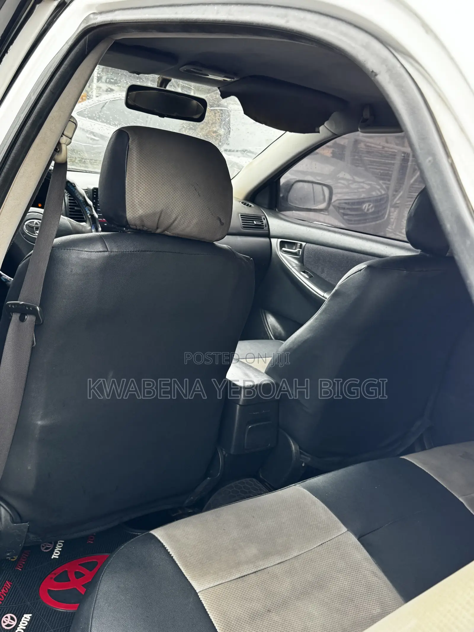 Toyota Corolla 2002 White