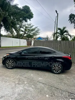 Hyundai Elantra SE Coupe FWD (1.8L 4cyl 6A) 2013 Black