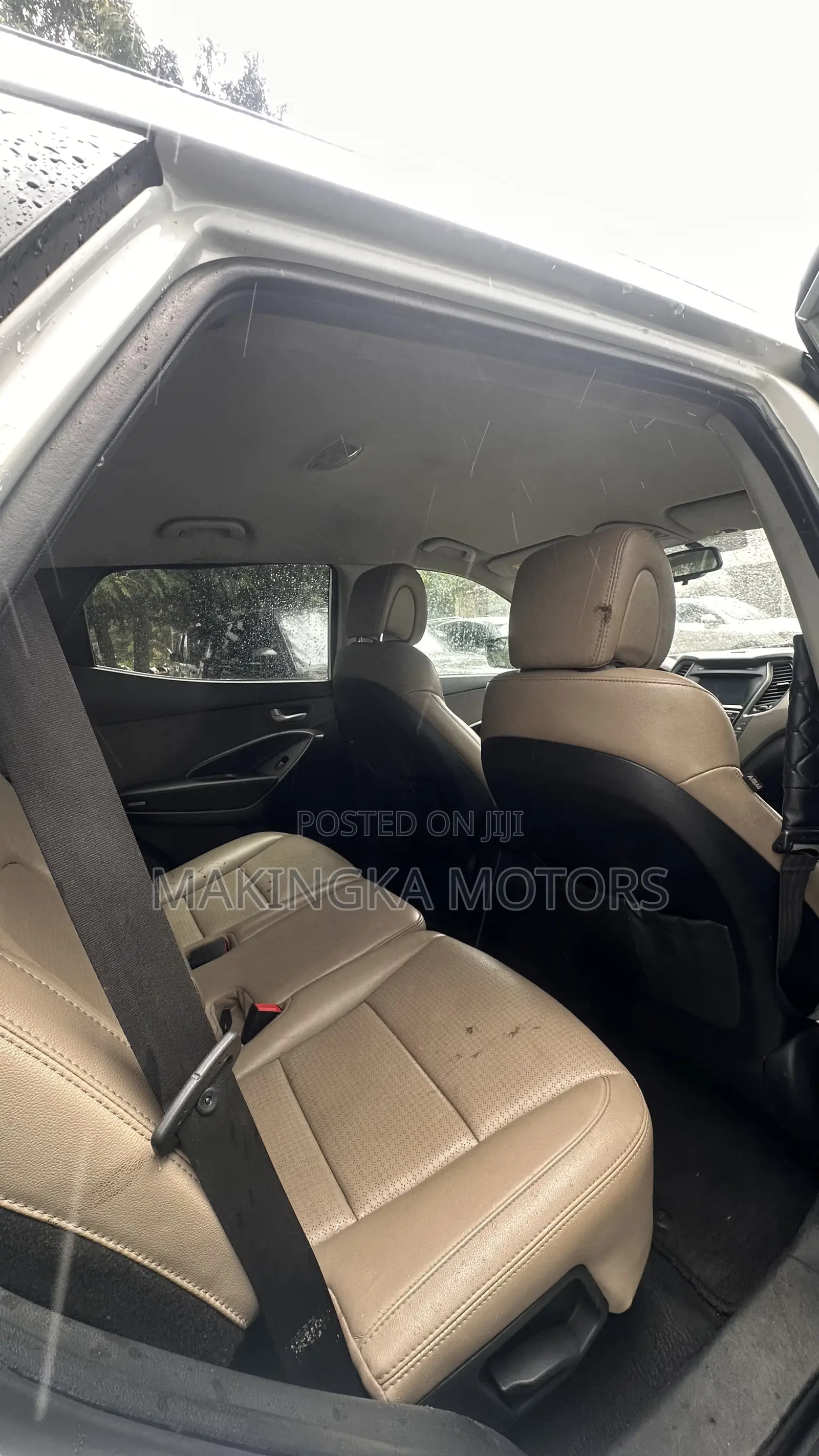 Hyundai Santa Fe SE AWD 2017 White