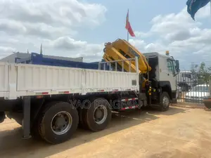 Truck Crane