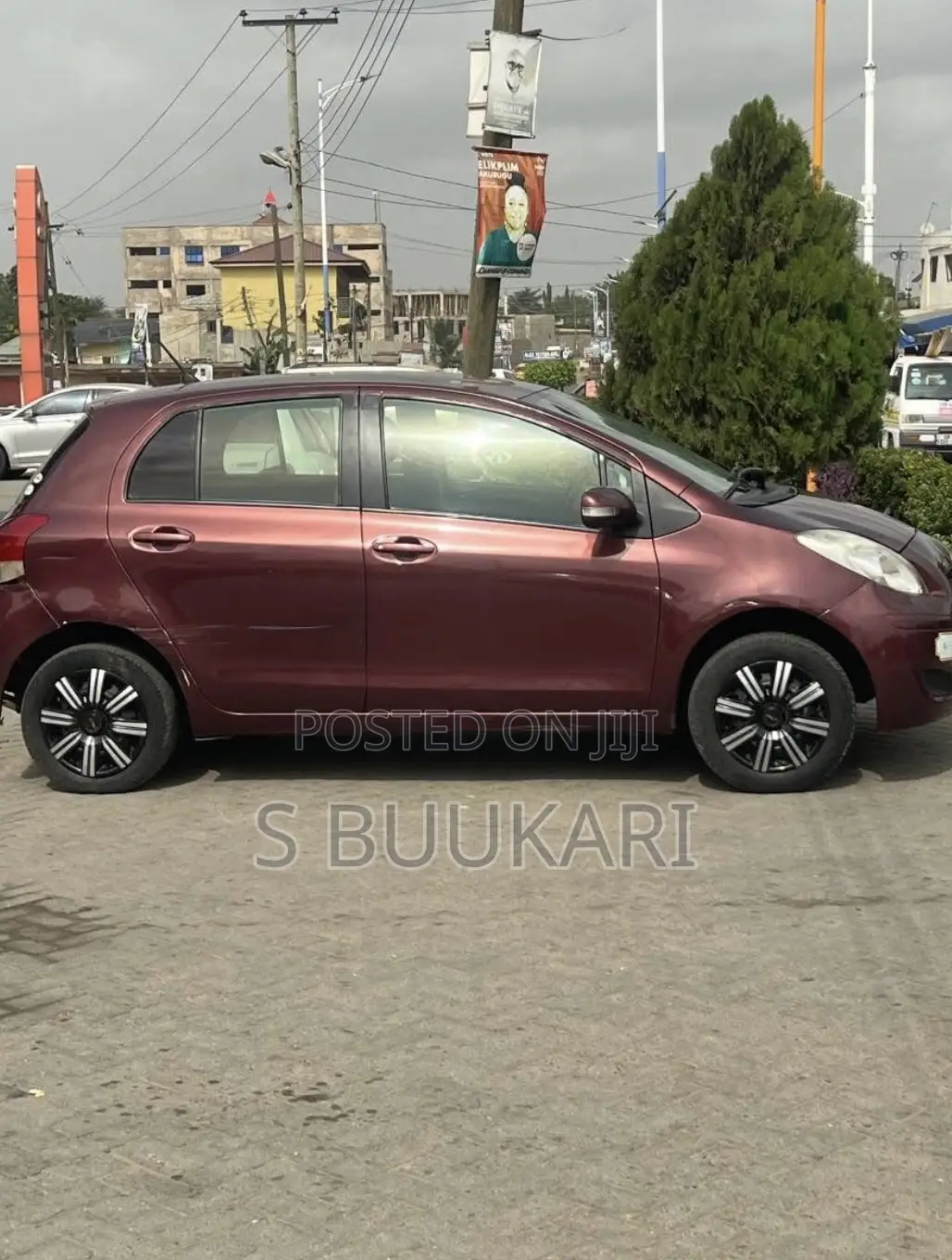 Toyota Vitz 2008 Burgundy