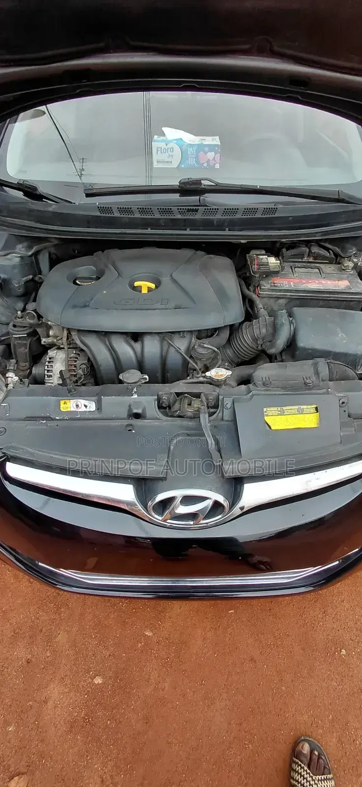 Hyundai Elantra SE Sedan FWD (1.8L 4cyl 6A) 2016 Black