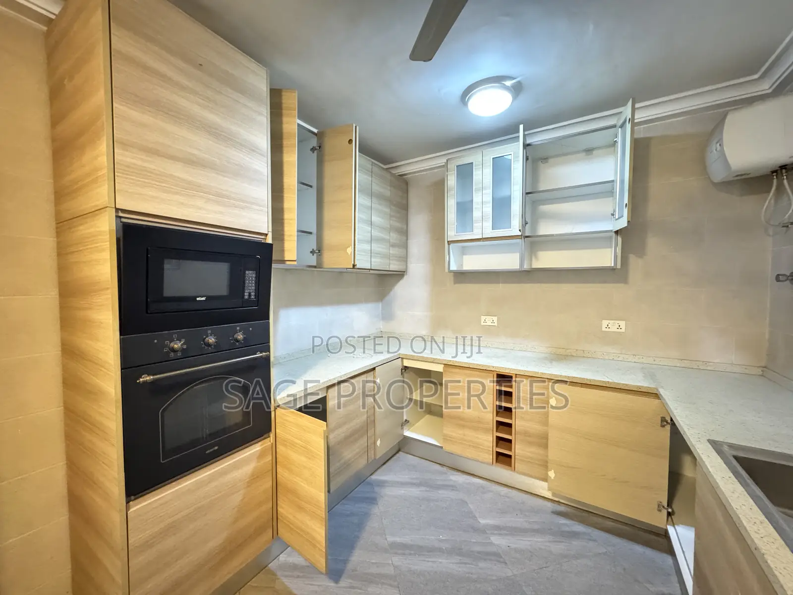3bdrm House in Airport Residential Area for rent