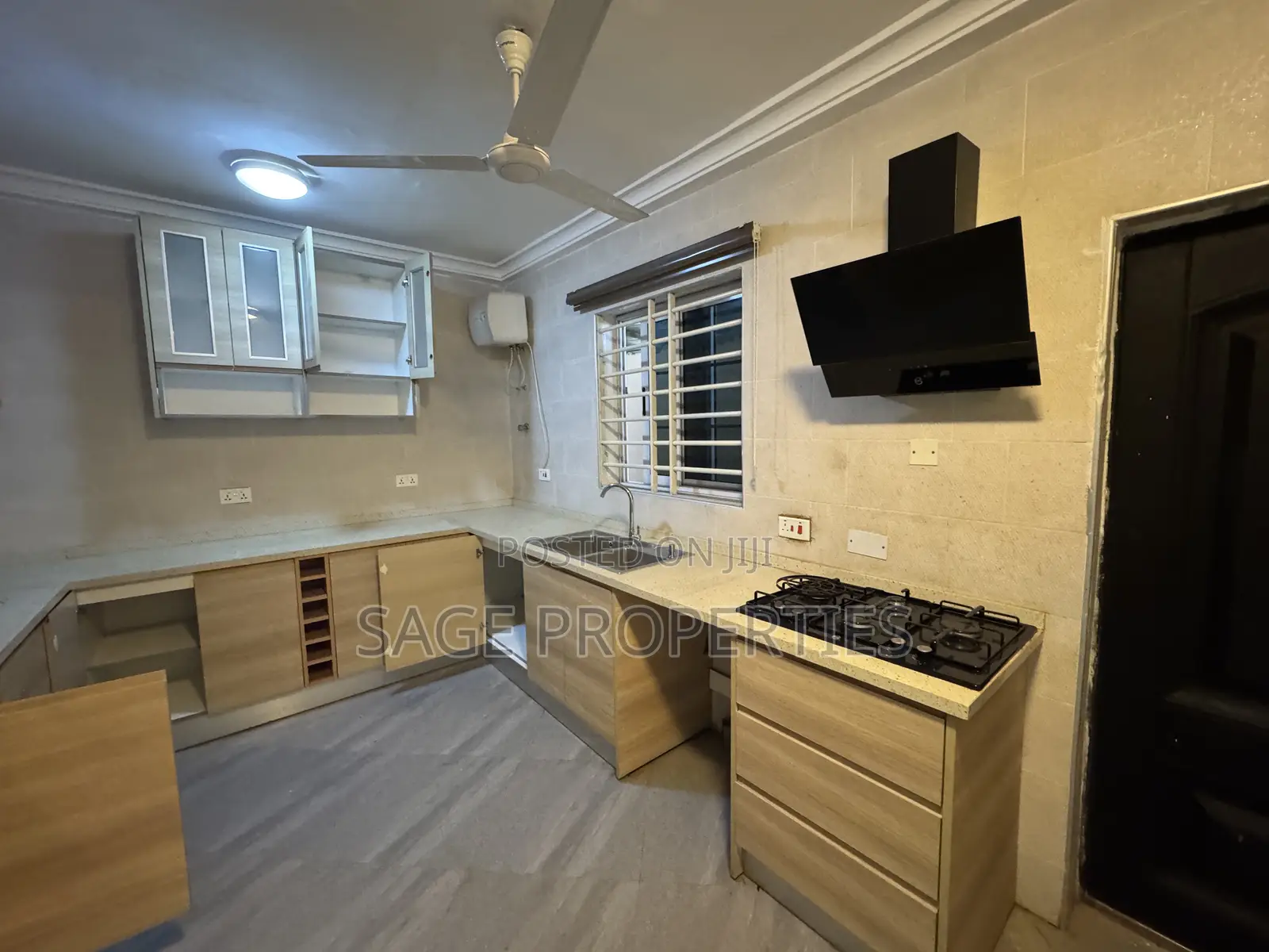 3bdrm House in Airport Residential Area for rent