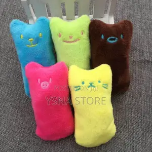 Teeth Gridding Catnip Toy