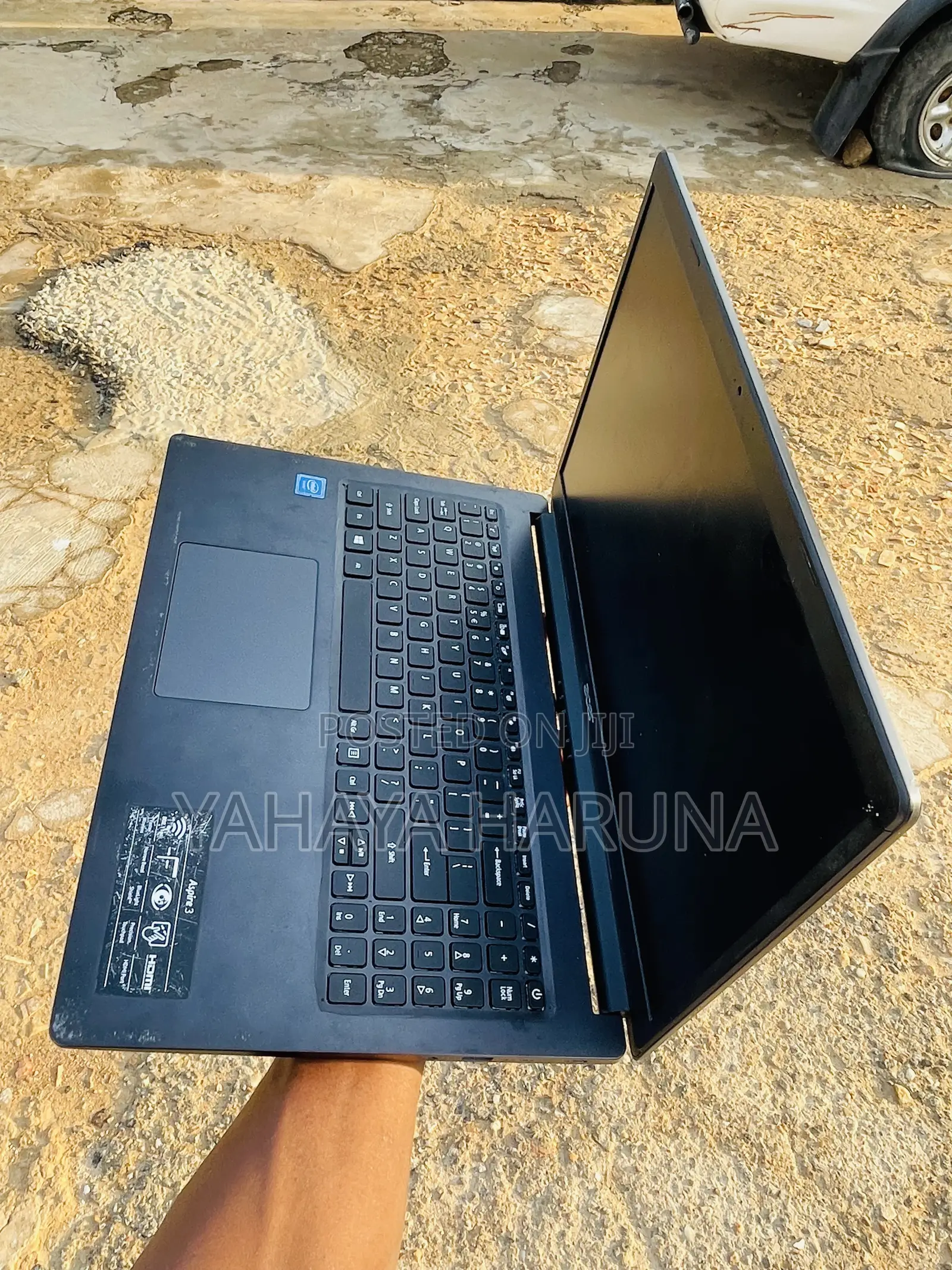 Laptop Acer Aspire 5 4GB Intel HDD+SSD 160GB