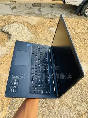 Laptop Acer Aspire 5 4GB Intel HDD+SSD 160GB