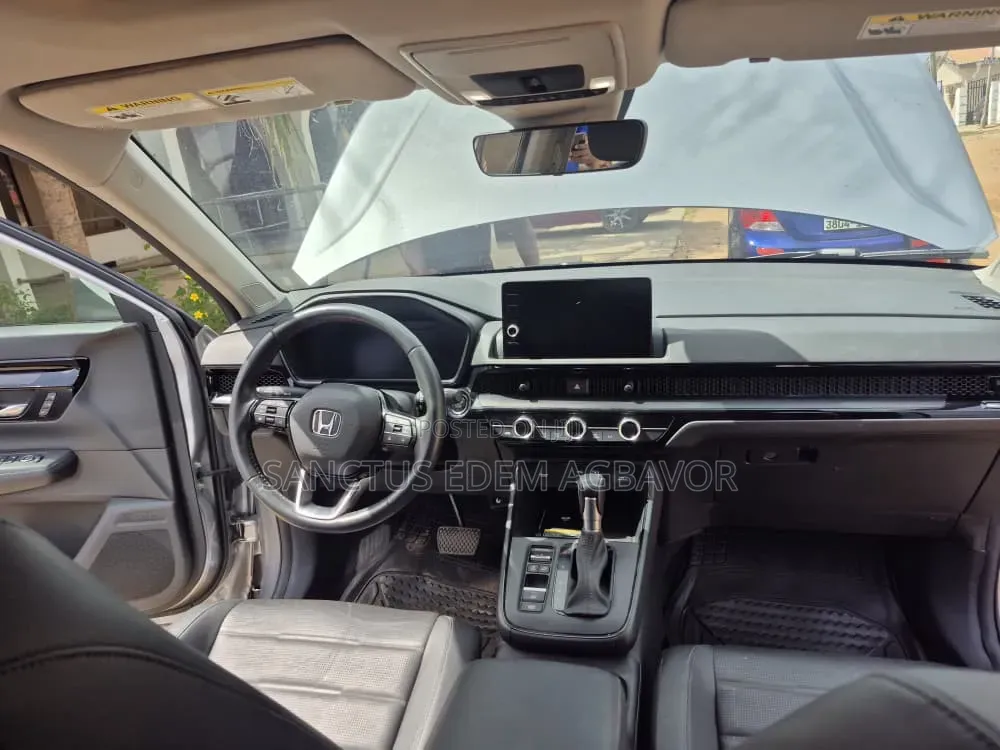 Honda CR-V 2023 Silver