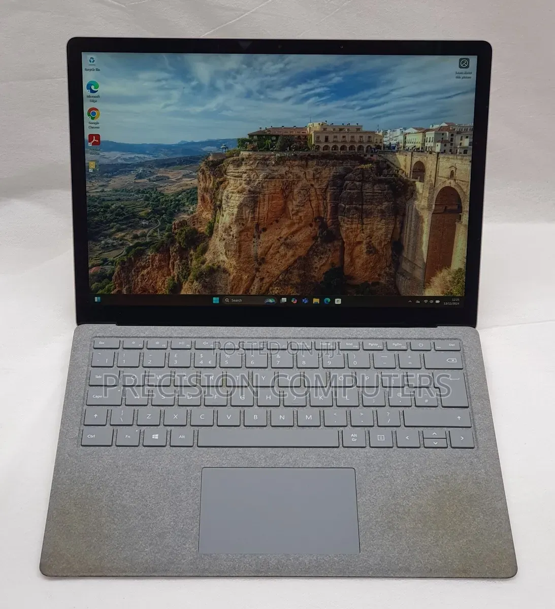 Laptop Microsoft Surface 2 8GB Intel Core i5 SSD 256GB