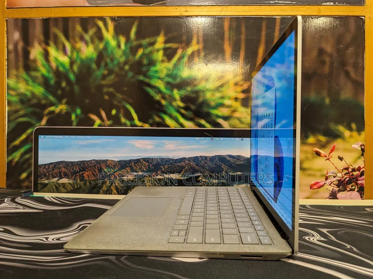 Laptop Microsoft Surface 2 8GB Intel Core i5 SSD 256GB