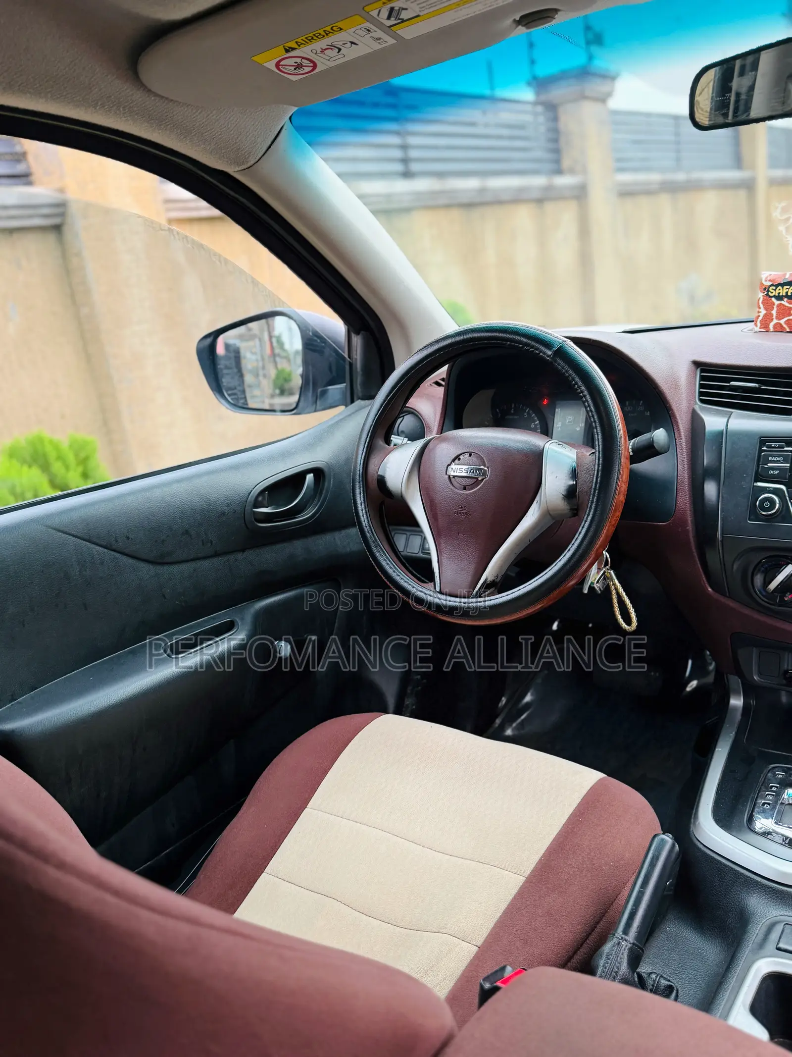 Nissan Navara 2017 White