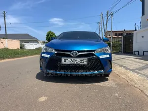Toyota Camry LE 4dr Sedan (2.5L 4cyl 6A) 2017 Blue