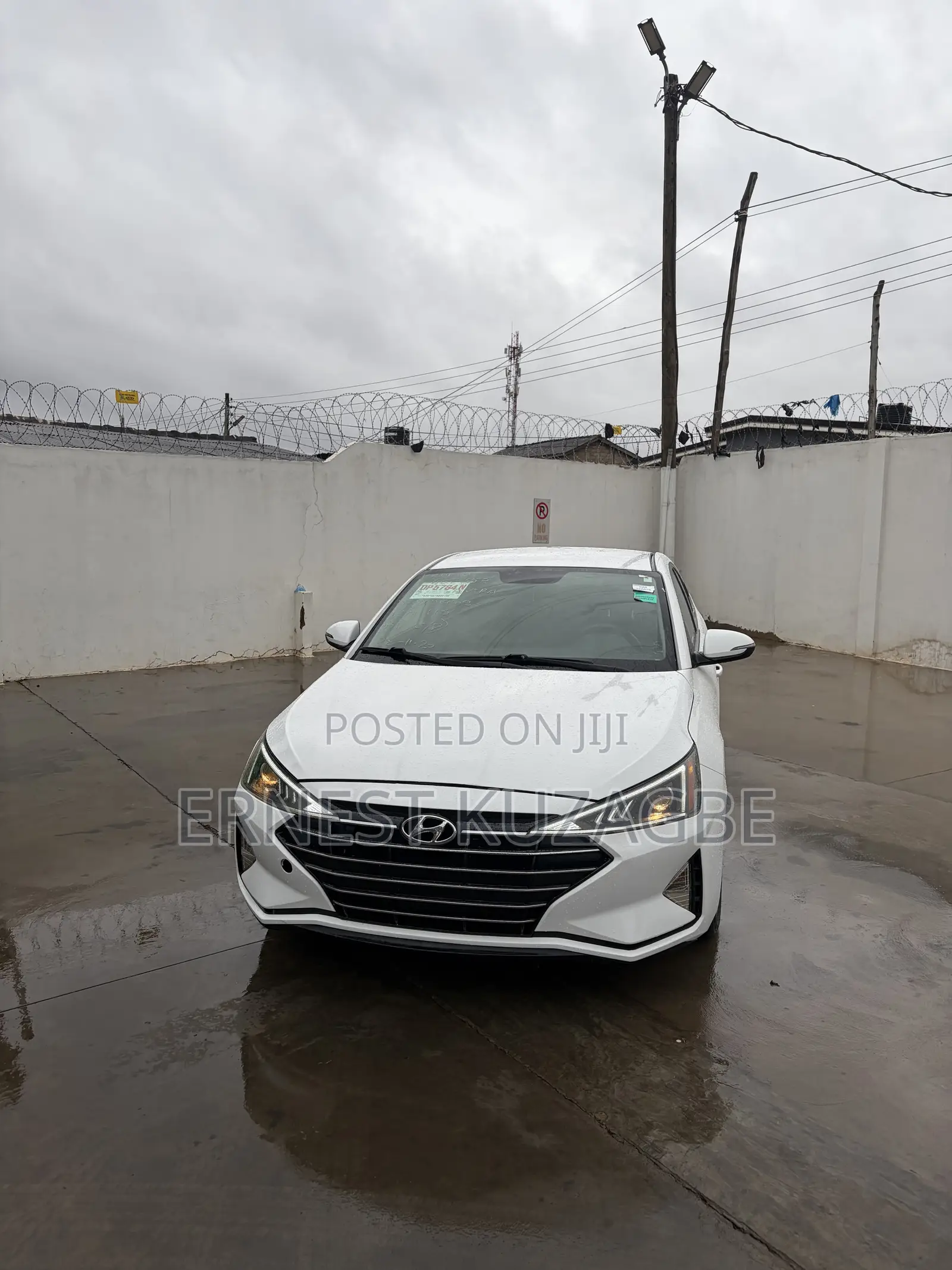 Hyundai Elantra 2019 White