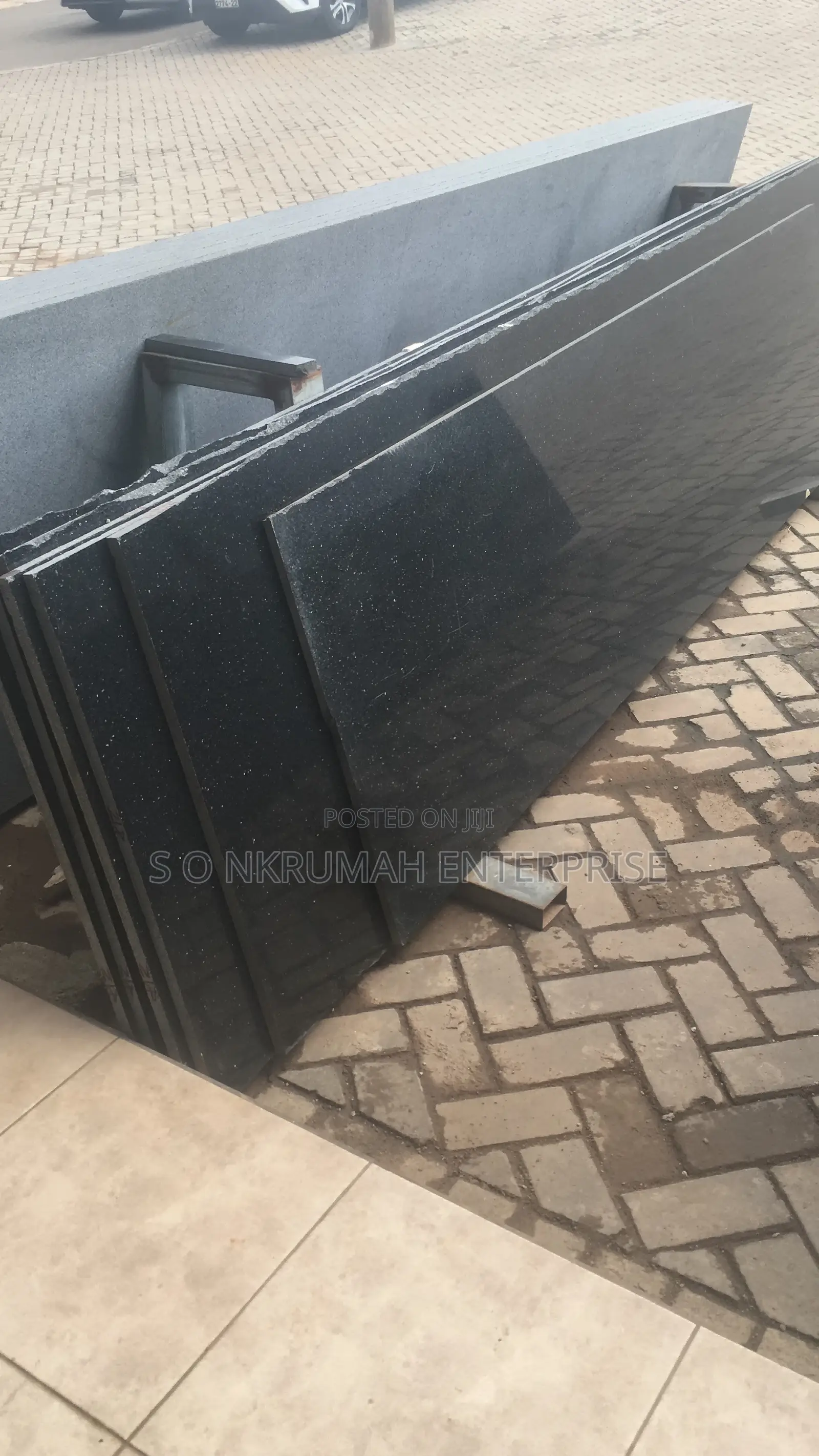 Quartz and Marble for Kitchen Countertops. Size: 9 Feet by 6 Feet