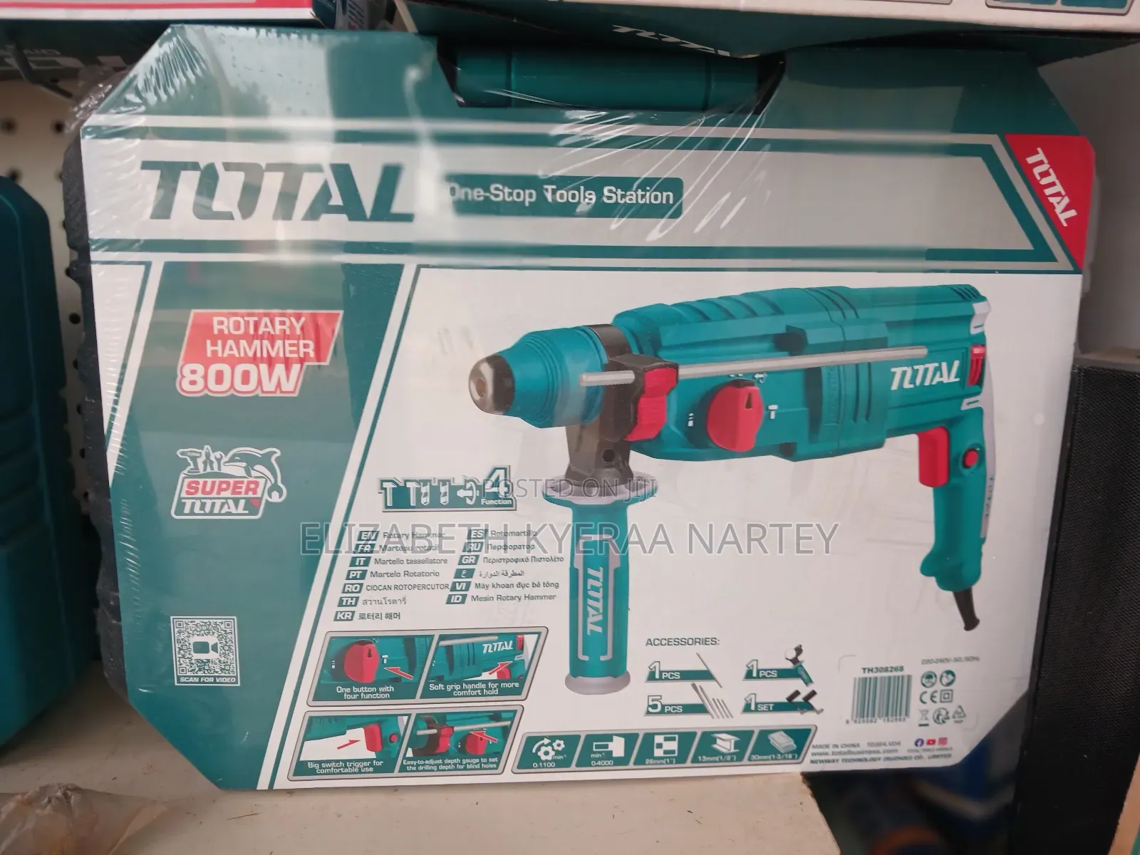 Total 800w Rotary Hammer