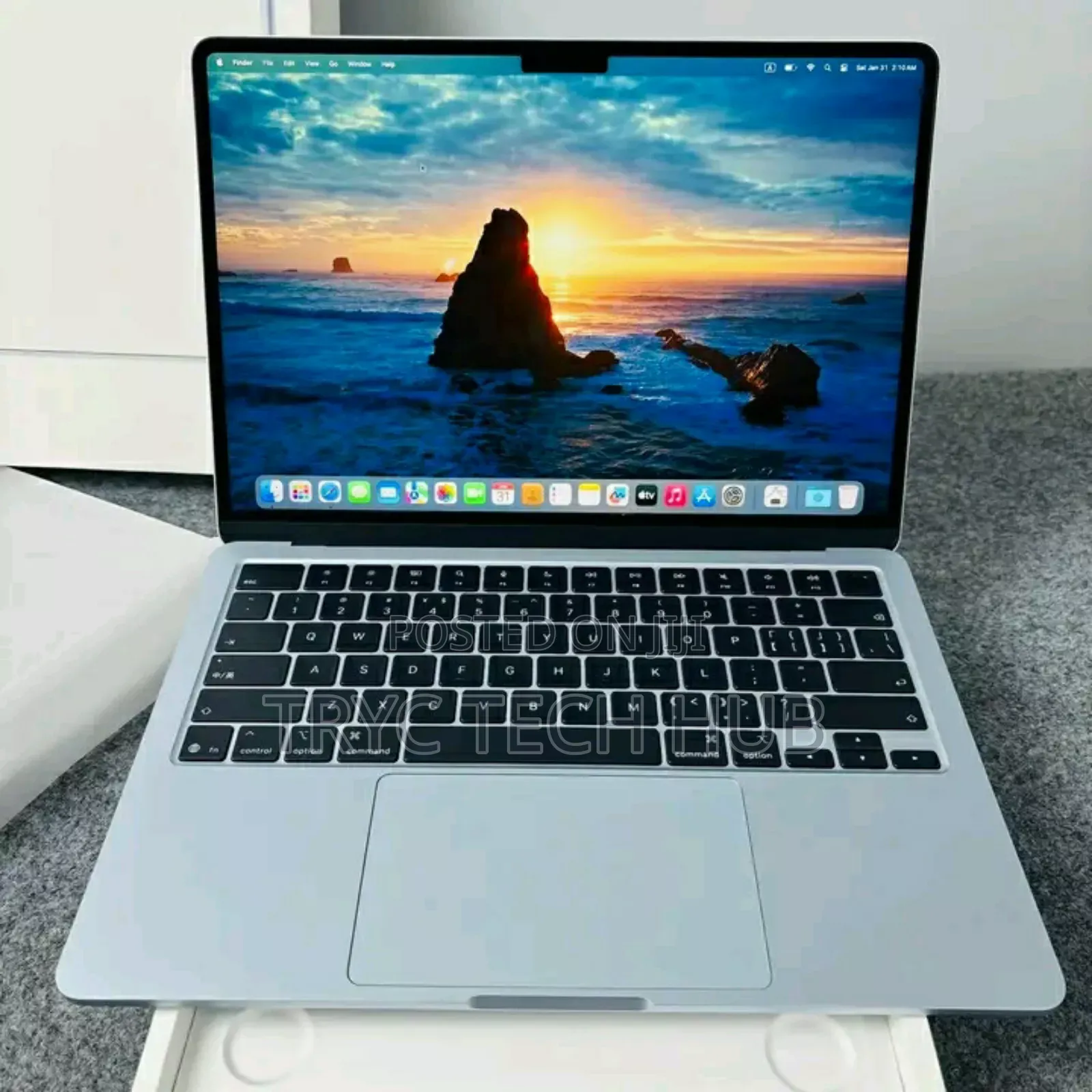 New Laptop Apple MacBook Pro 16GB Apple M3 SSD 512GB