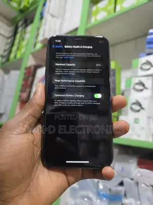 Apple iPhone XR 64 GB Black