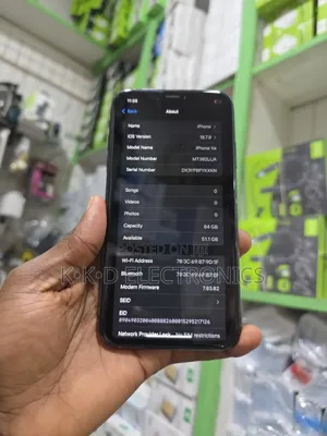 Apple iPhone XR 64 GB Black