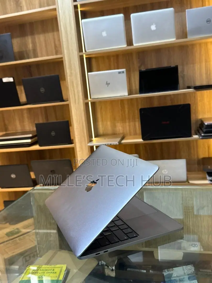 Laptop Apple MacBook Pro 2020 16GB Intel Core i5 SSD 512GB