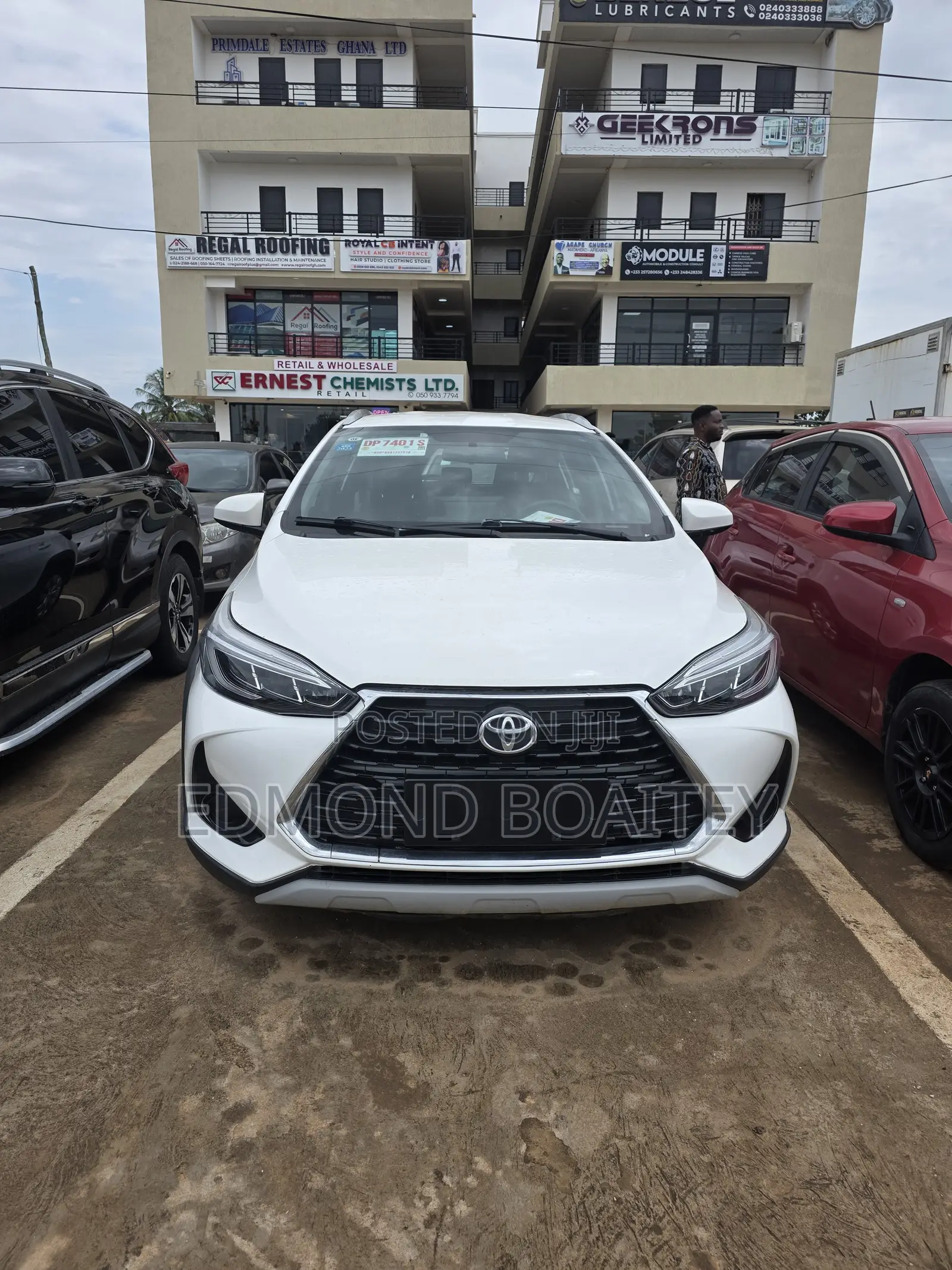 Toyota Yaris 2023 White