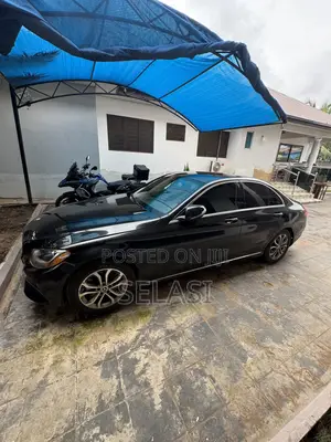 Mercedes-Benz C300 Base Sedan RWD (2.0L 4cyl 7A) 2016 Black