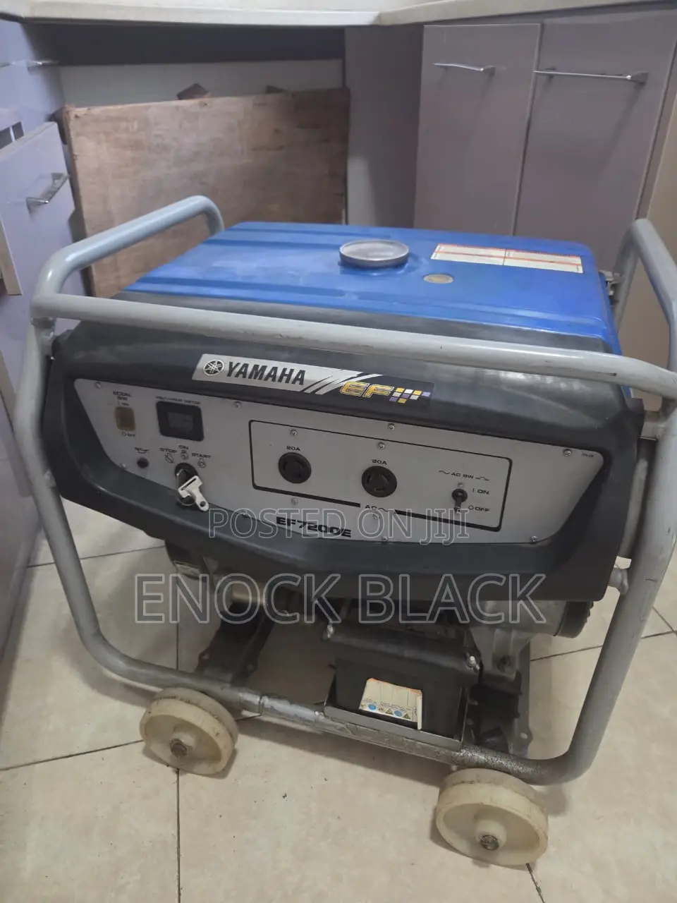 Yamaha Ef7200
