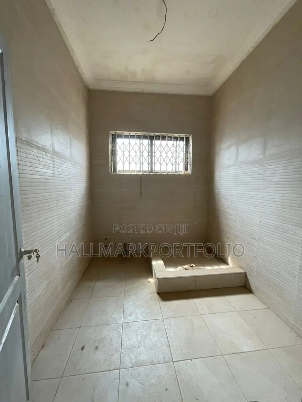 6bdrm House in East Legon Hills, Ashaley Botwe for sale