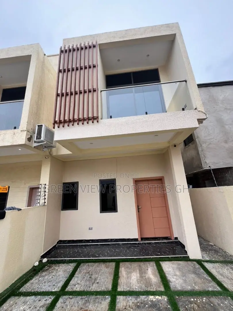 Furnished 2bdrm Duplex in Ashaley Botwe for sale