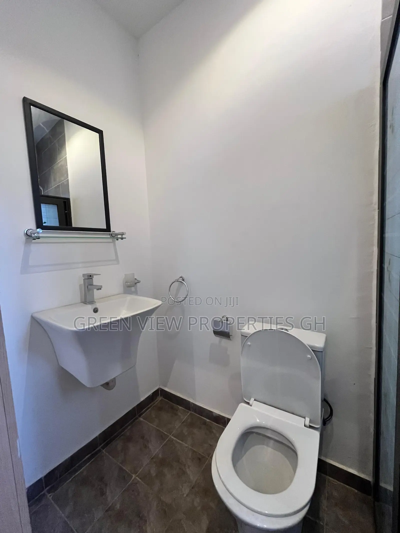 Furnished 2bdrm Duplex in Ashaley Botwe for sale