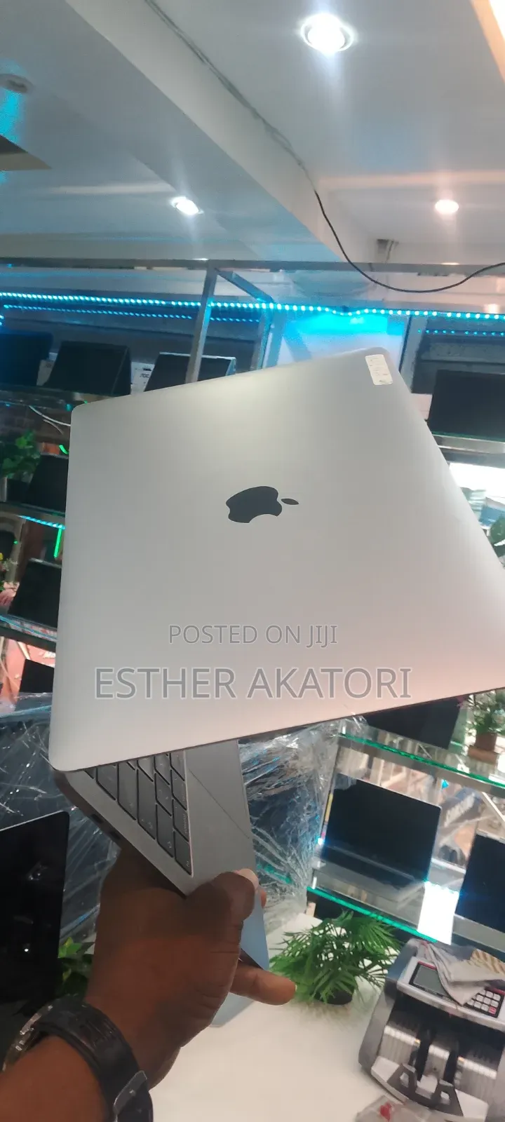 Laptop Apple MacBook Pro 2019 16GB Intel Core i5 SSD 256GB