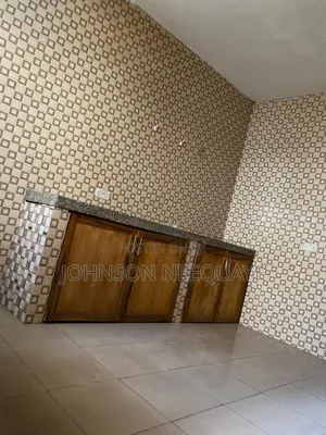 3bdrm Apartment in First Junction for rent