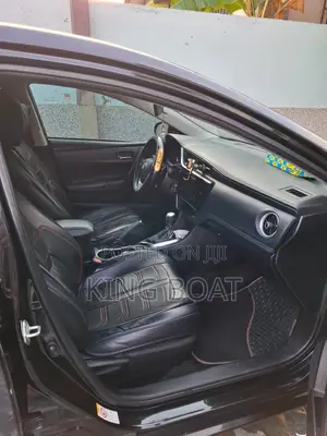 Toyota Corolla SE (1.8L 4cyl 2A) 2018 Blue