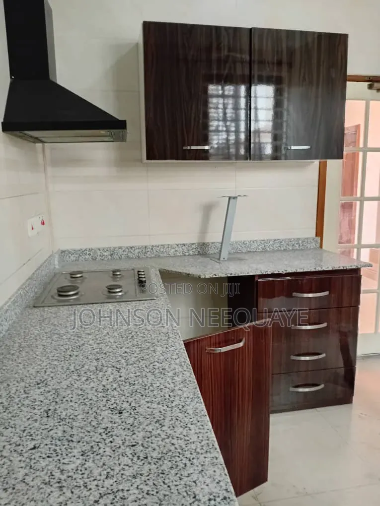 4bdrm Apartment in Tseaddo for rent