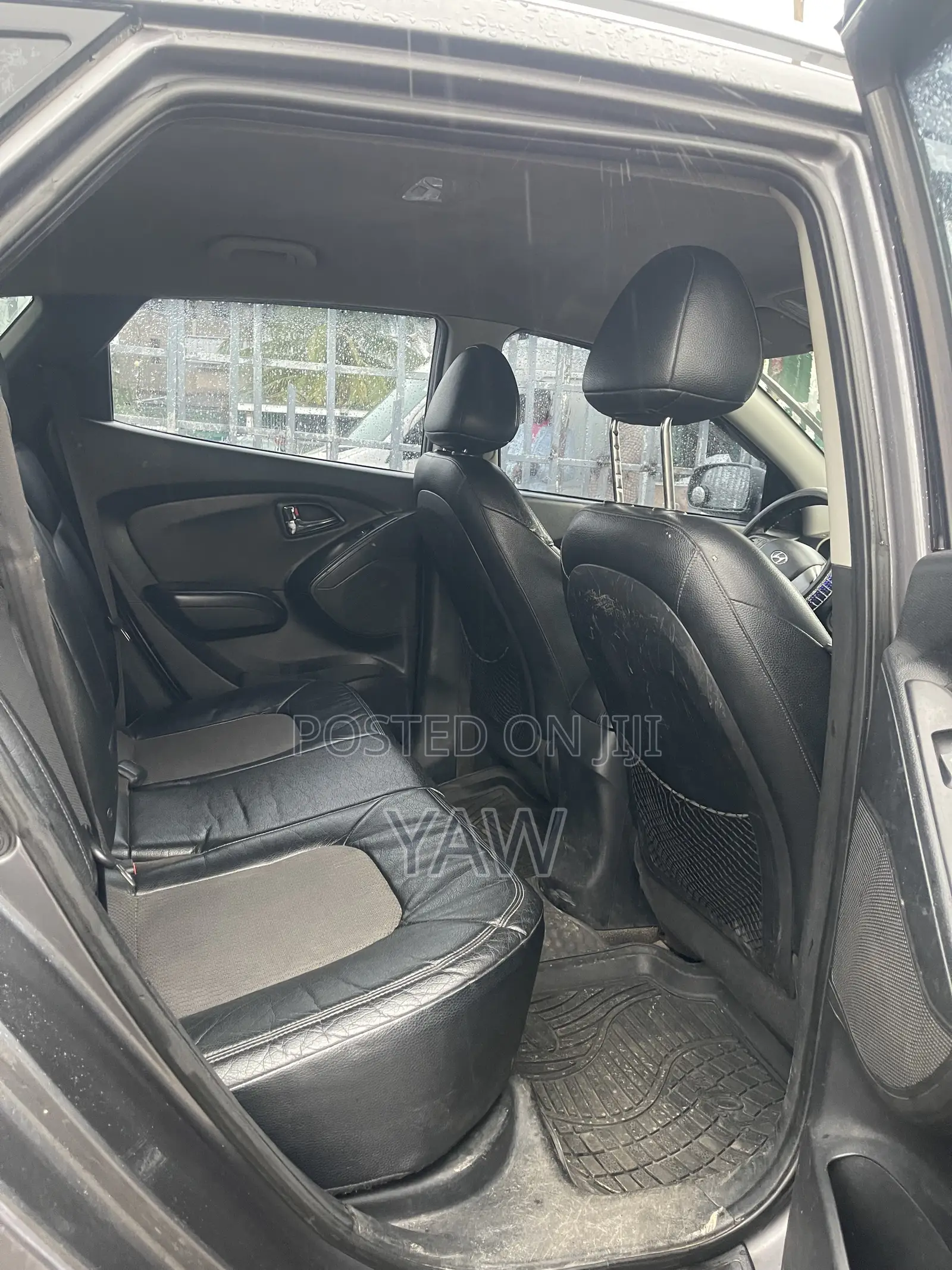 Hyundai Tucson GLS AWD 2010 Gray