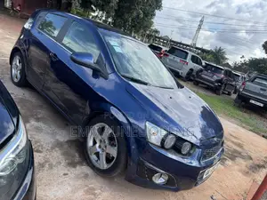 Chevrolet Sonic 2014 Blue