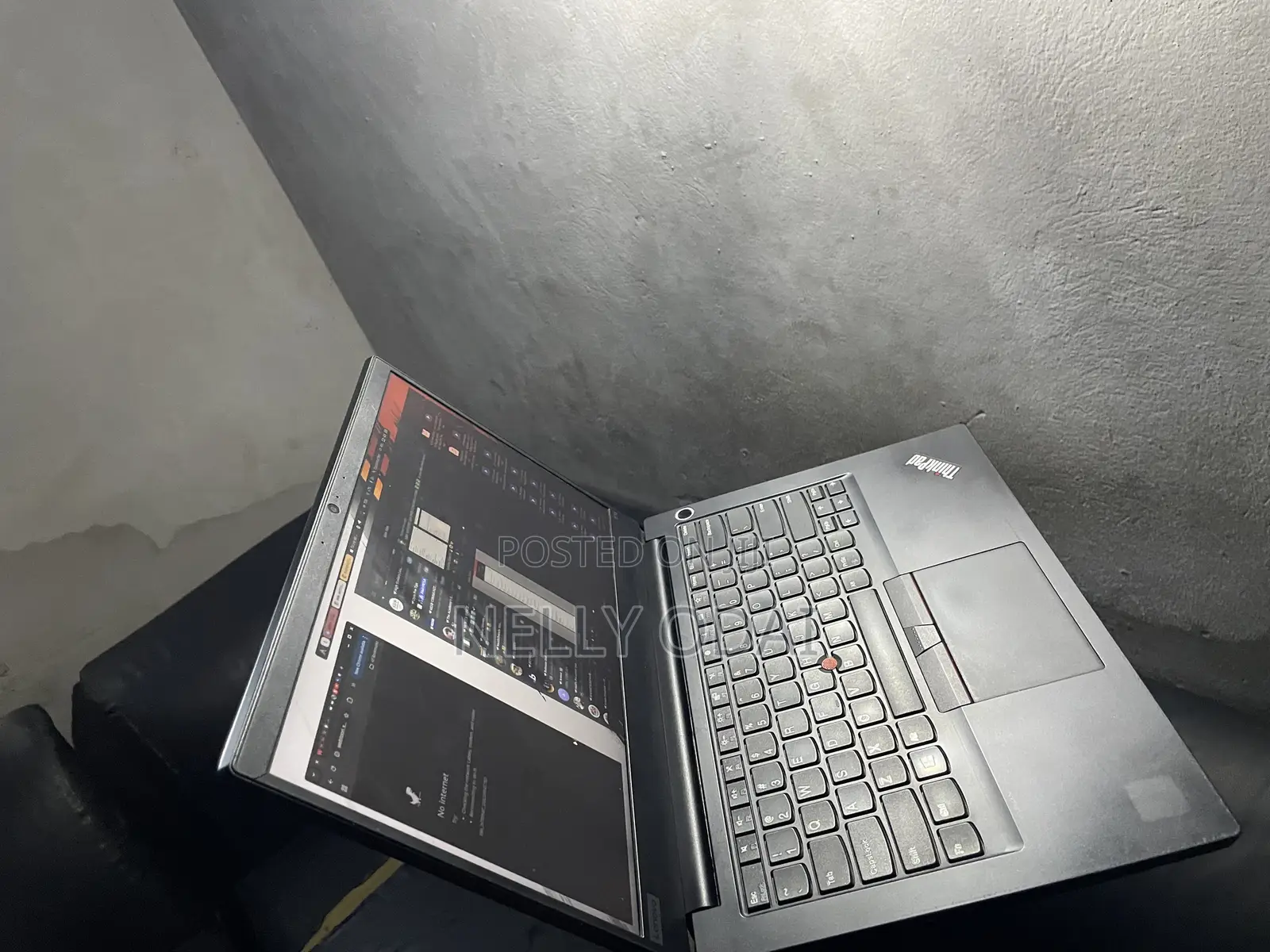 Laptop Lenovo ThinkPad E14 Gen 1 8GB Intel Core i5 SSD 256GB
