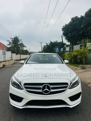 Mercedes-Benz C300 Sport 4Matic Sedan AWD (2.0L 4cyl 7A) 2017 White