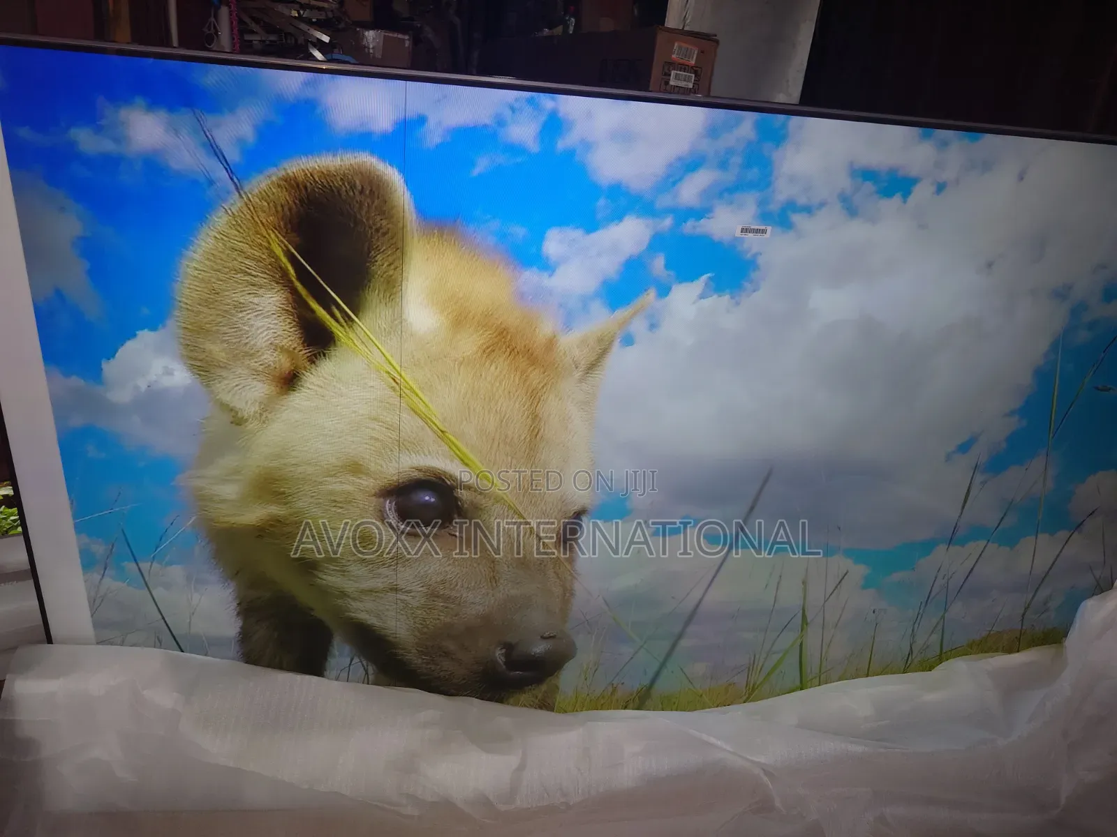 Samsung- Un85cu7000fxza 85" Led Crystal Uhd HDR