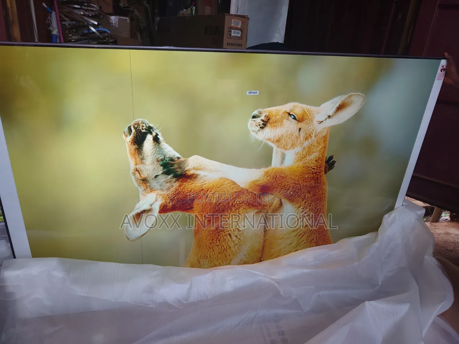 Samsung- Un85cu7000fxza 85" Led Crystal Uhd HDR