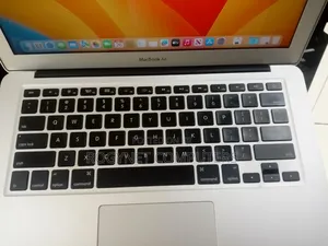 Laptop Apple MacBook Air 2017 8GB Intel Core i5 SSD 256GB