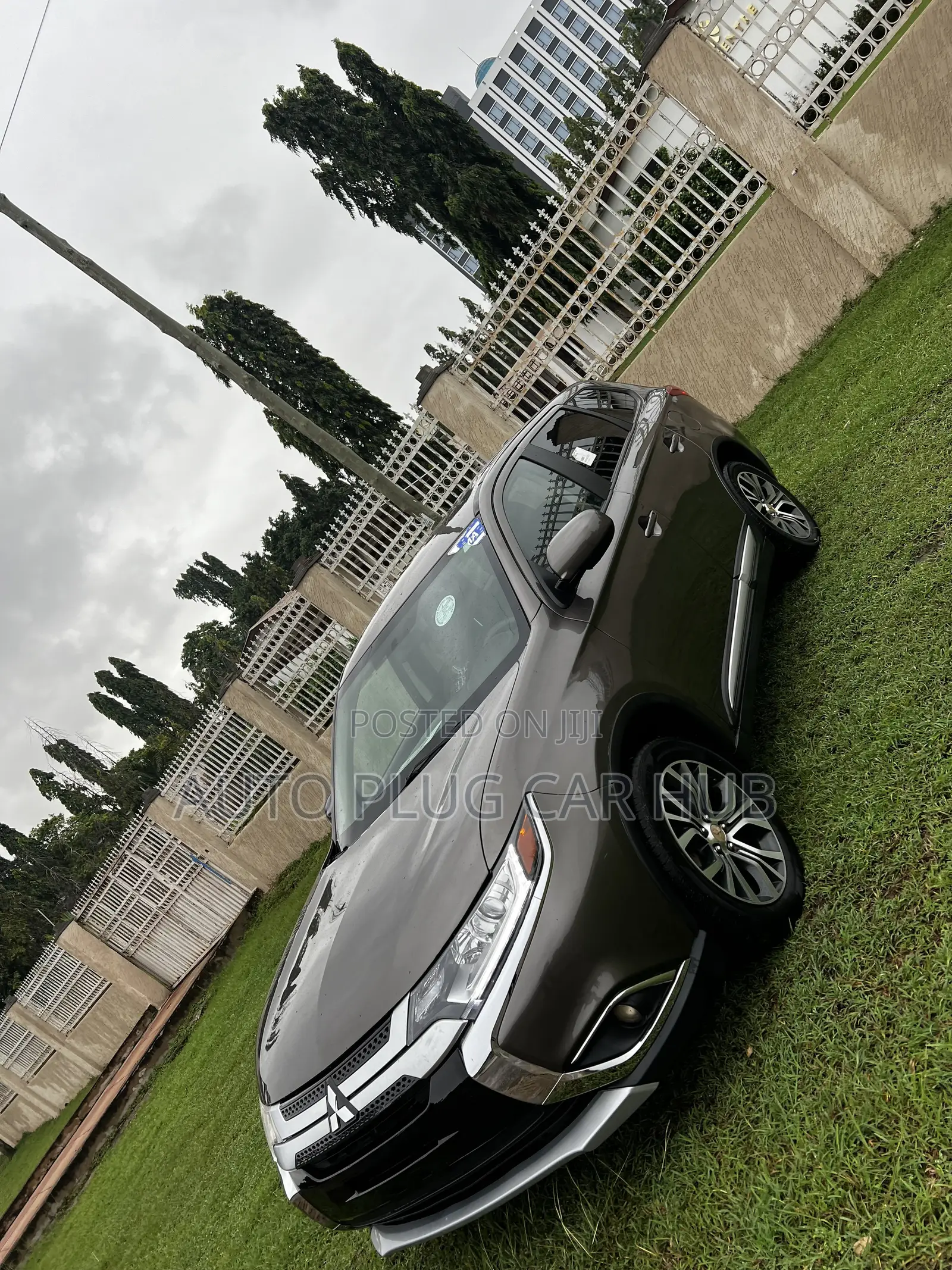 Mitsubishi Outlander 2018 Brown