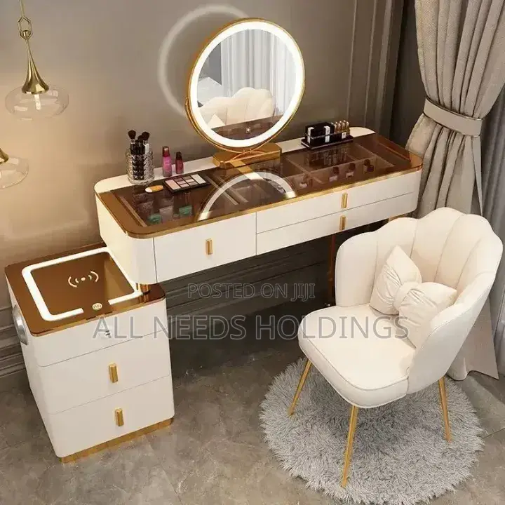 Vanity Dresser With Bluetooth Speaker, Usb And Wireless Phone Charge
