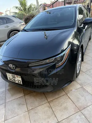 Toyota Corolla LE 2020 Black
