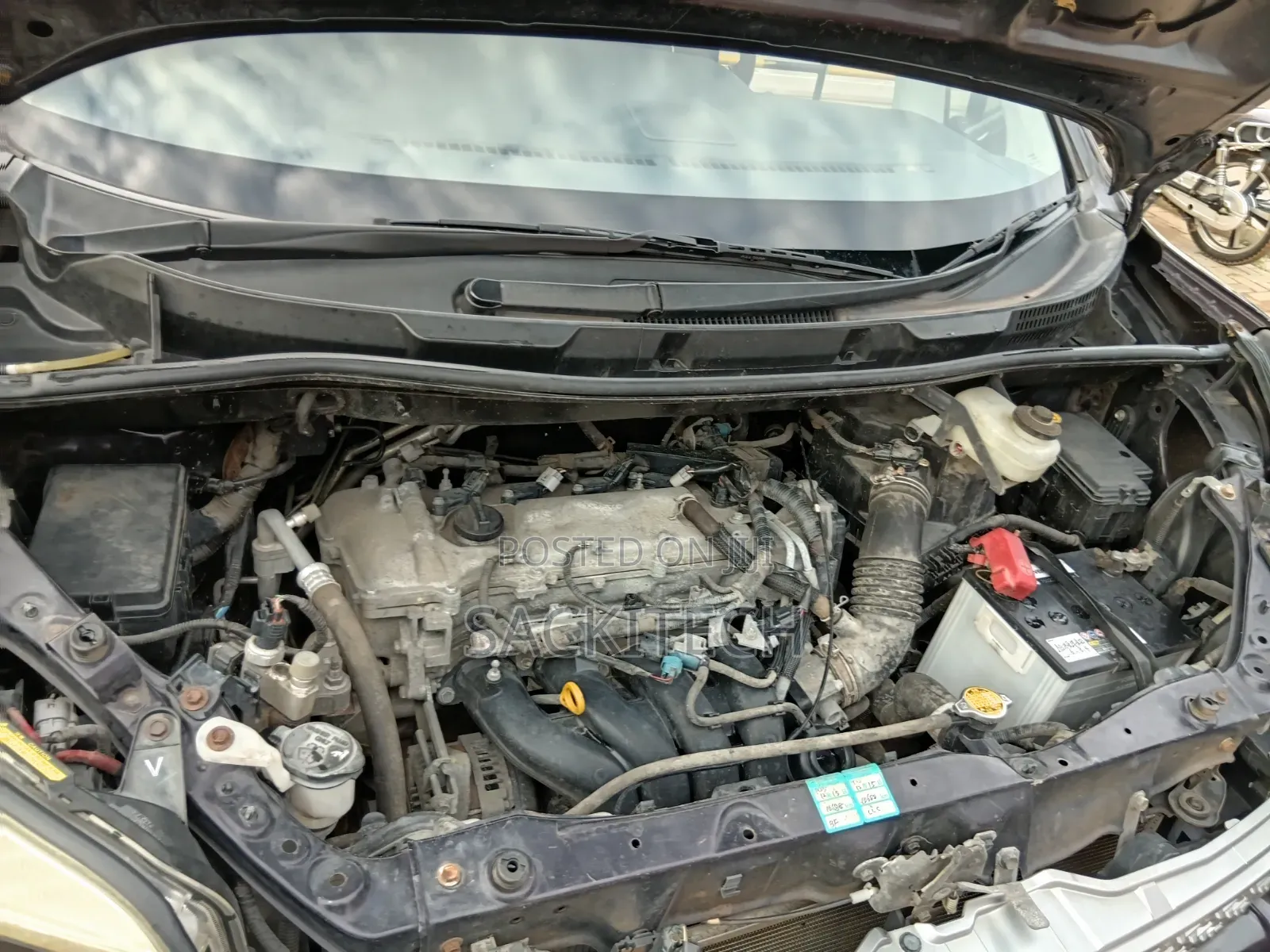 Toyota Voxy 2012